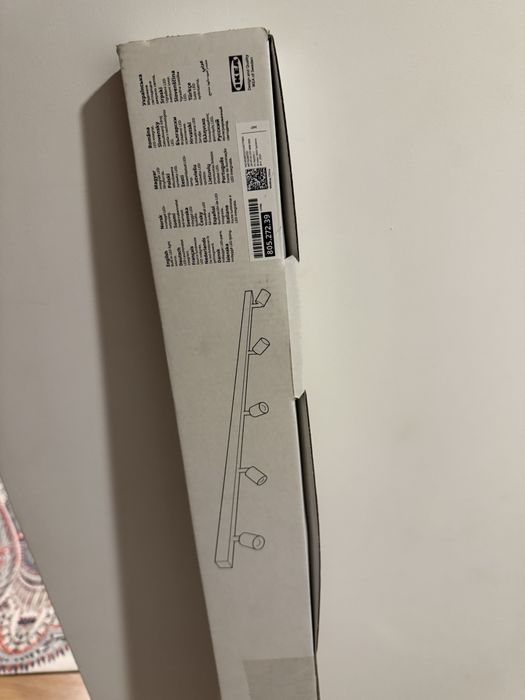 Candeeiro de tecto IKEA com 5 focos orientáveis NOVO (na embalagem)