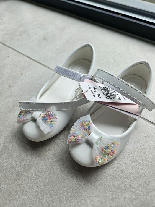 Nowe buciki baleriny 25