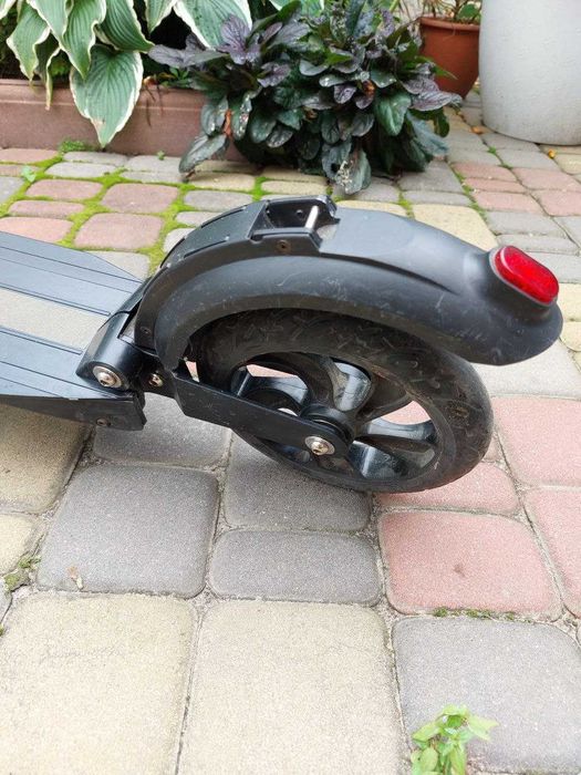 Електросамокат Kugo s3