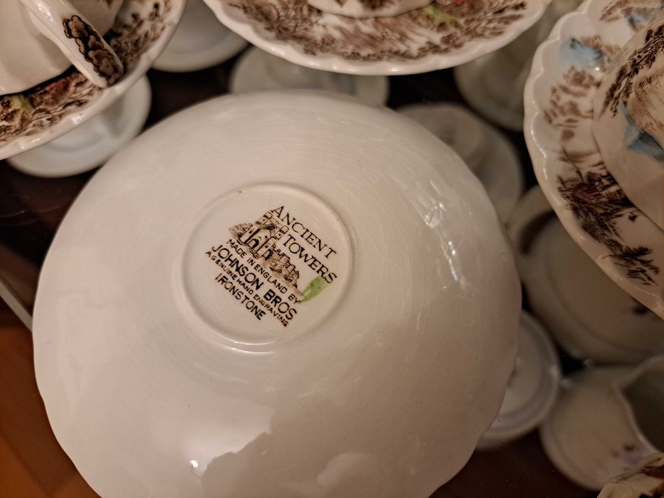 Serviço de café porcelana inglesa, 15 peças