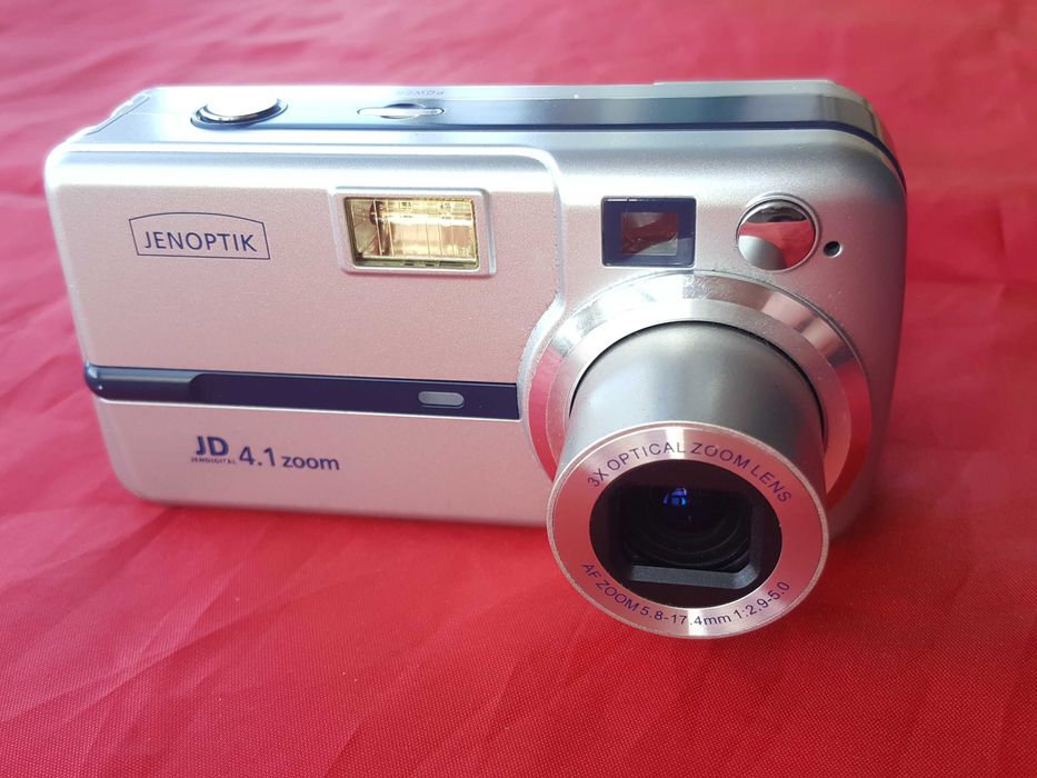 Фотоапарат Jenoptik JD 4.1 zoom цифровой