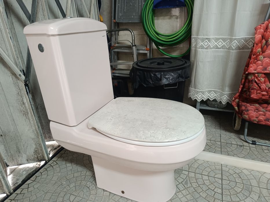 Sanita  e bidé da porcan em ótimo estado