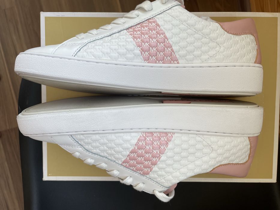 Жіночі кросівки Michael Kors Colby Sneaker (Smokey Rose) 39