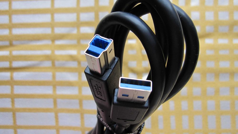 Кабели HDMI-HDMI 1,5m  USB A-USB B 3.0 2m