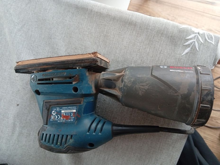 Szlifierka oscylacyjna Bosch Professional GSS 160 Multi + walizka L-BOXX