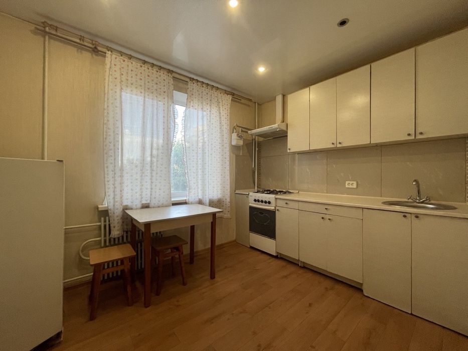 Здається 1 кімнатна кв, жм Фрунзенскій вул. С.Рудницького,15