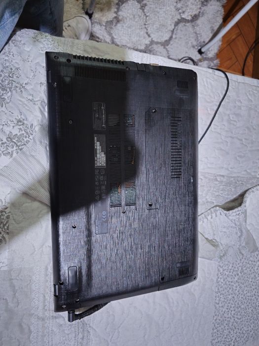 Vendo portátil acer64354260323459121