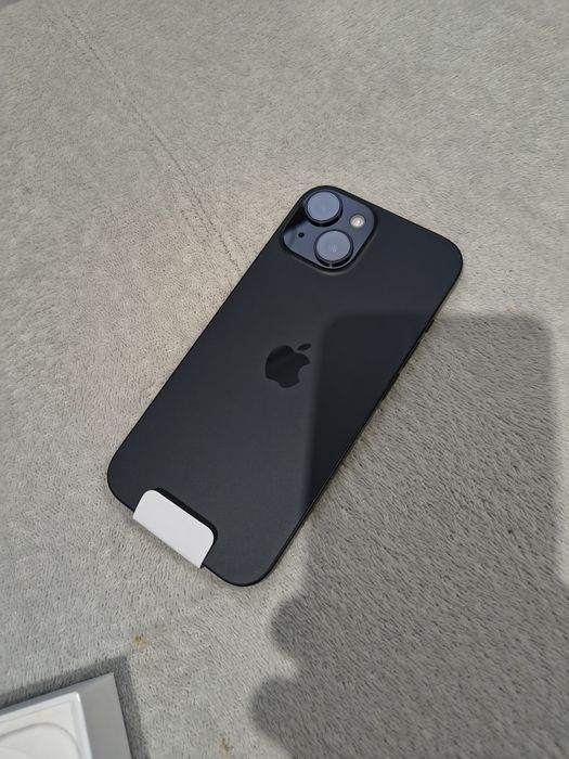 Nowy Iphone 15   128 Gb