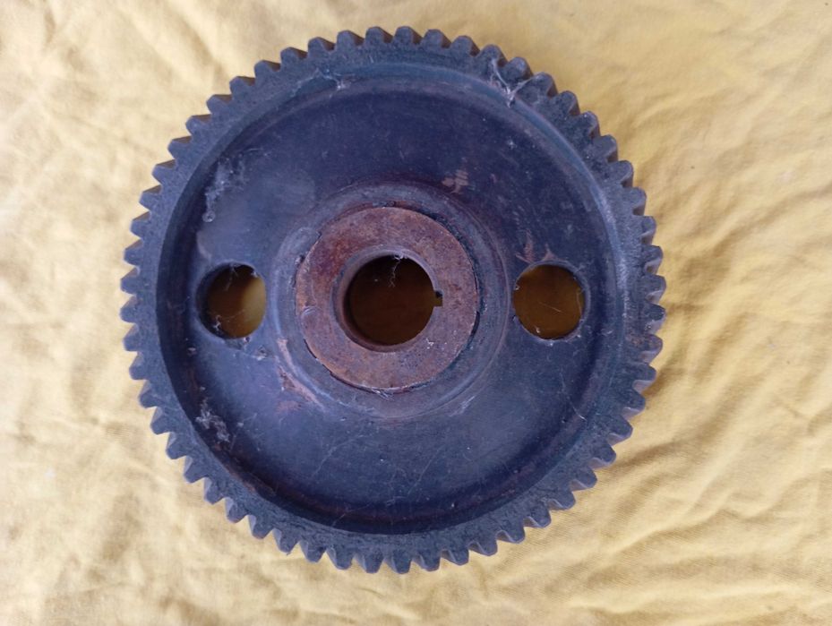 Шестерня грм от Волги