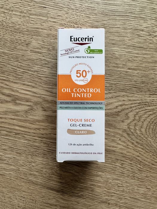 Eucerin oil control tinted