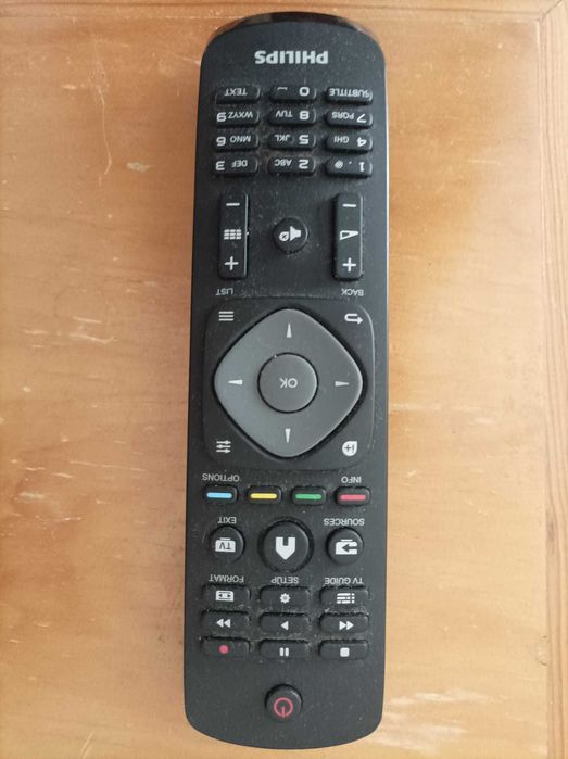 TV Philips 32" Modelo 32PHT4112/12