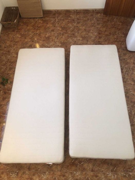 Colchão IKEA 90x200 metros_ 2 unidades