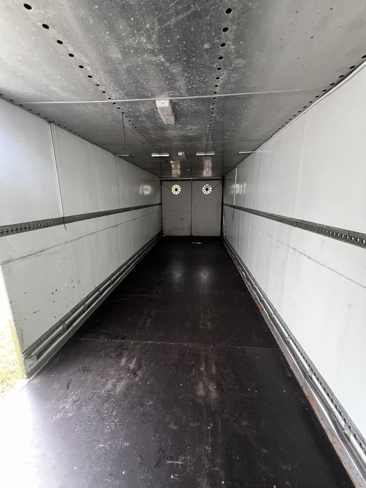 DAF LF 55.220 izoterma przewóz piskląt