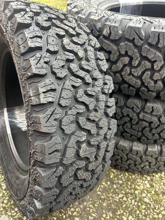 Шини A/T 215/65/16 Duster, Нива, Vitara, X-trail