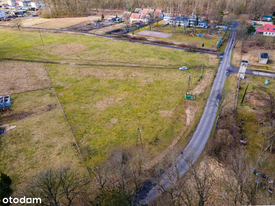 Obniżka. Działka budowlana w Rzędzinach, WZ-2 domy - Więcej