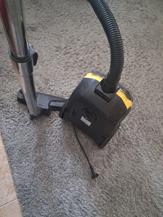 Aspirador Confortec 500W