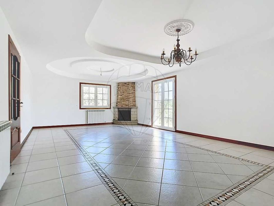 Moradia T4 Albergaria - Carregal do Sal