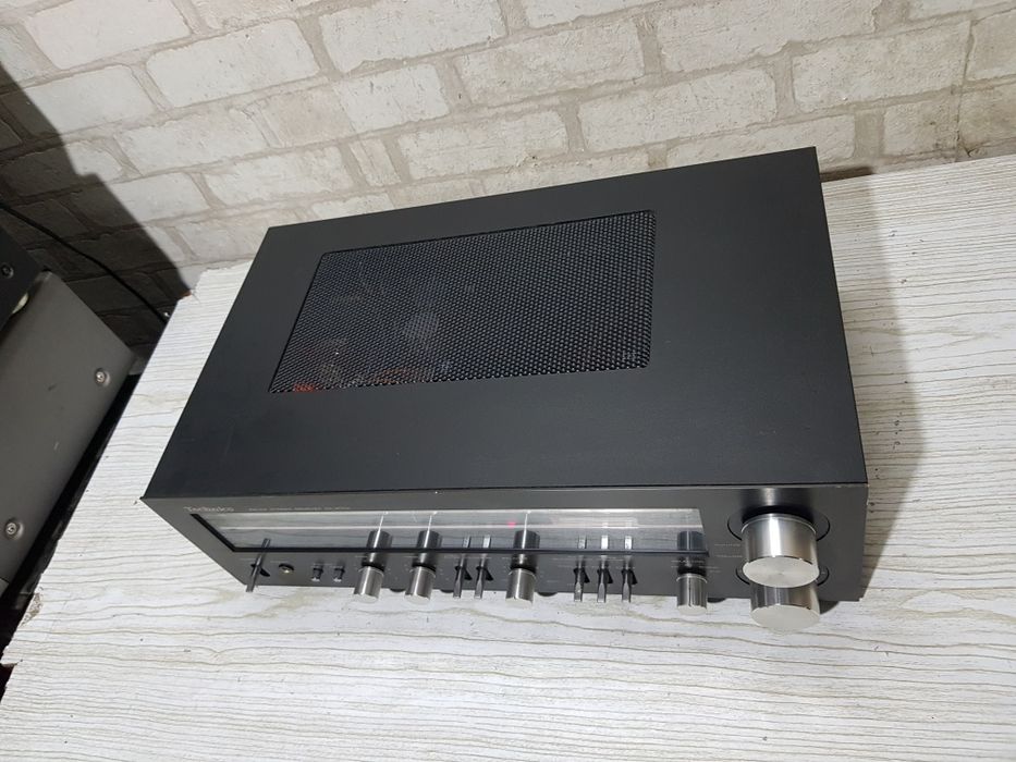 FM/AM Стерео ресивер/підсилювач Technics SA-300 2x35Вт б/у з  Німеччи