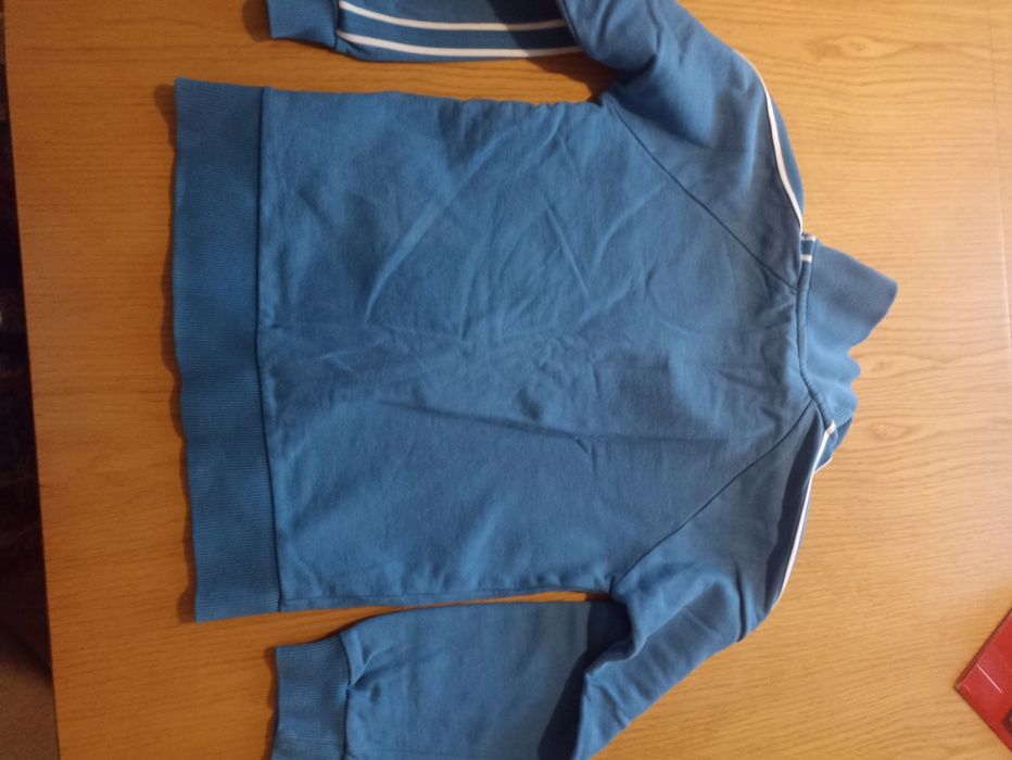 Bluza sportowa rozpinana r. 134/140