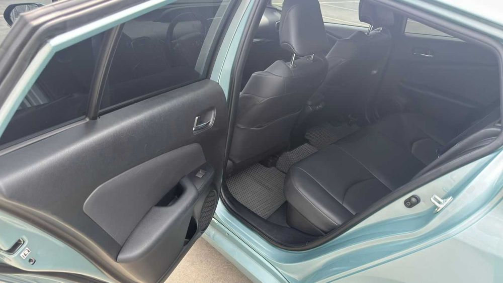 Toyota Prius гібрид