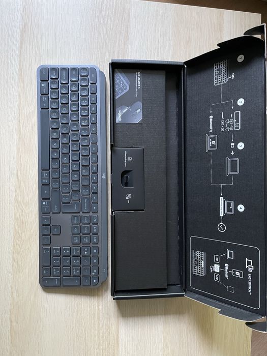 Bezprzewodowa Klawiatura Logitech MX Keys grafitowa