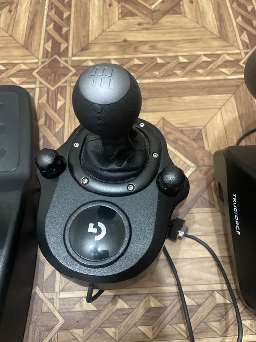 Продам Руль logitech