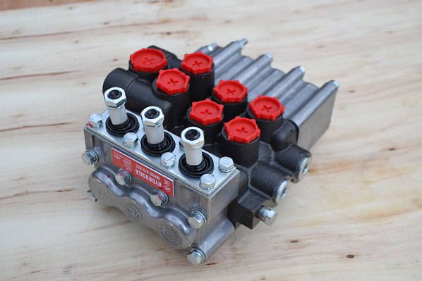 Гидрораспределитель МР/Р80 МТЗ ЮМЗ Т16/25/40/150 розподільник