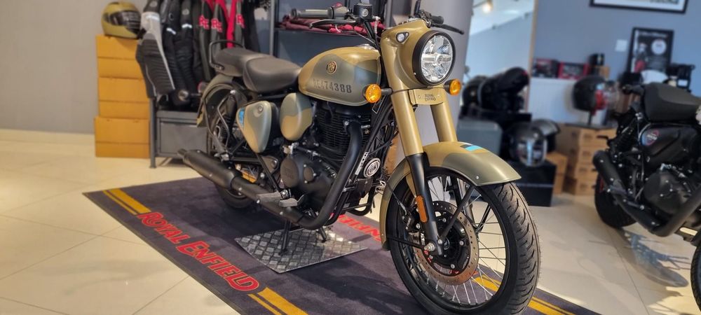 Royal Enfield Classic Commando Sand / militarne malowanie z indywidualnym numerem taktycznym
