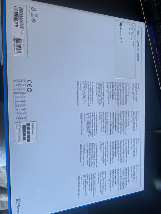 Microsoft Surface Laptop 3 - i5 8GB RAM 256 SSD