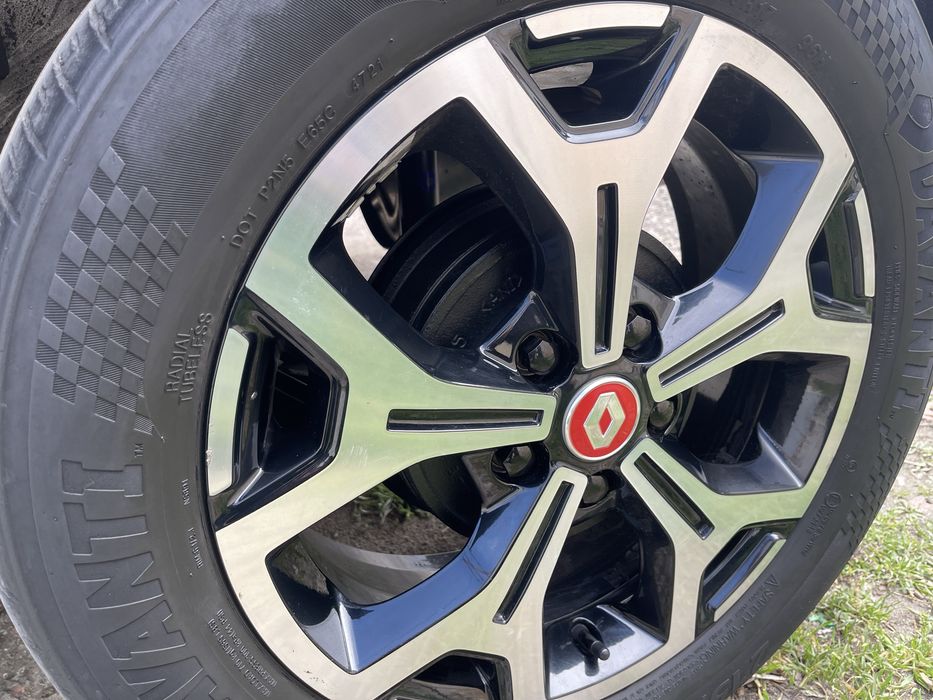 Renault Daster 1.5 дизель АКПП