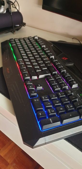 Conjunto Gaming RGB - Rato - Tapete - Teclado