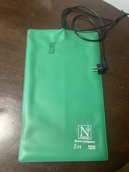 Tapete de aquecimento de planta