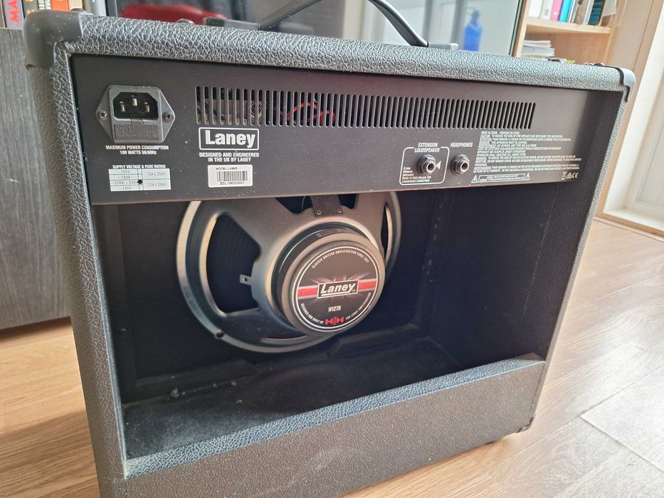 Combo para guitarra Laney LX-65