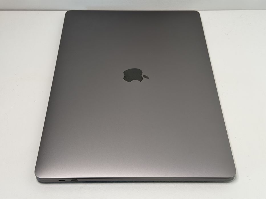 MacBook Pro 16 (A2141) - 2019 - i7/16GB/512GB - Space Gray - faktura VAT 23%