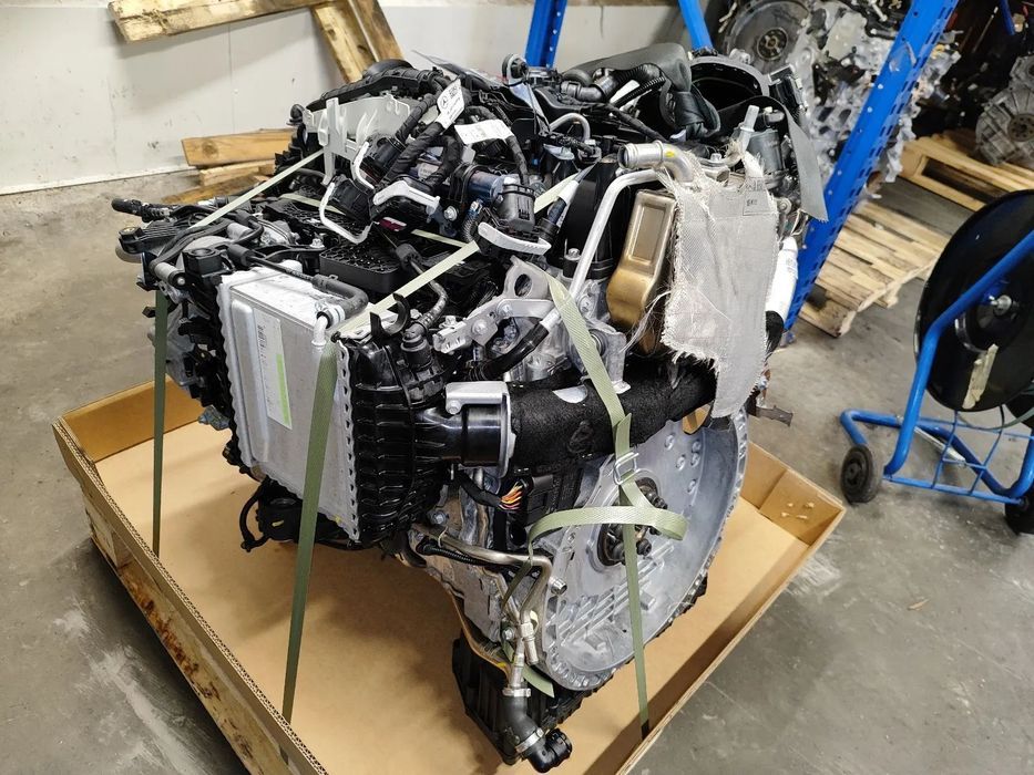 Motor Mercedes-Benz 654920 194CV