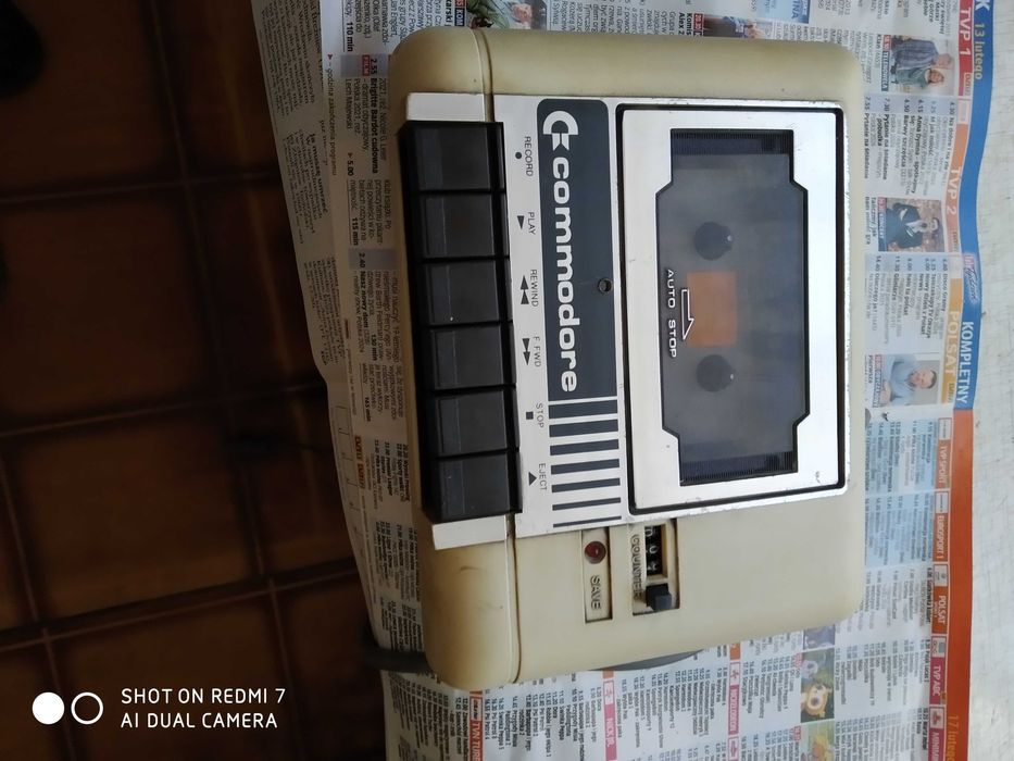 Commdore 64 plus magnetofon najtaniej plus dyskietki