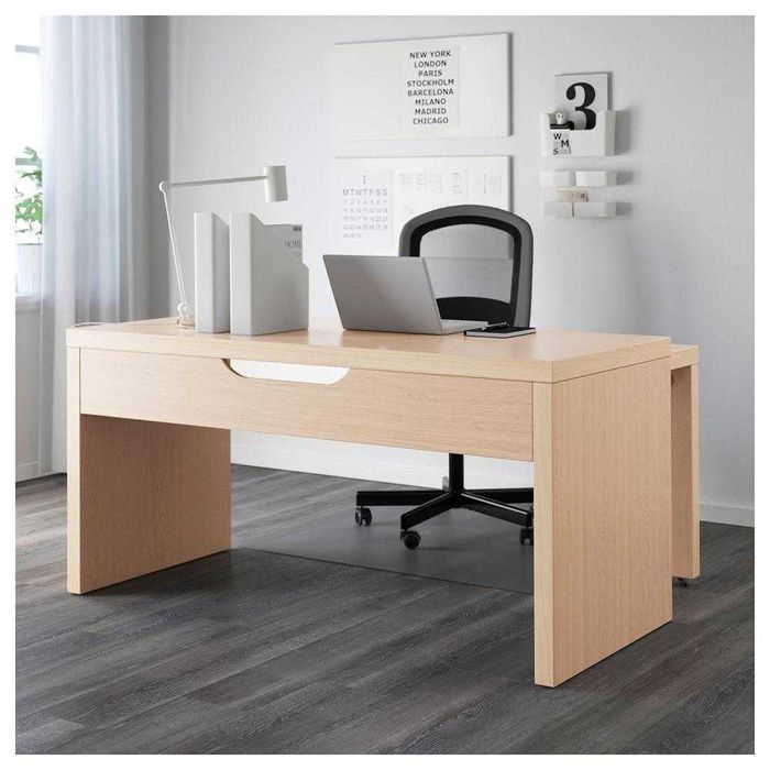 Secretária IKEA MALM extensível – como nova - cor Carvalho