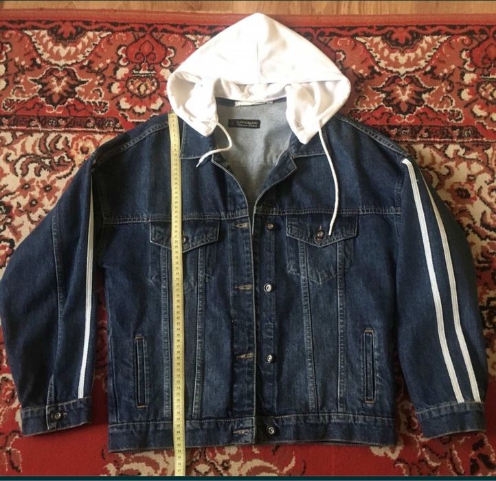 Джинсовка з капюшоном