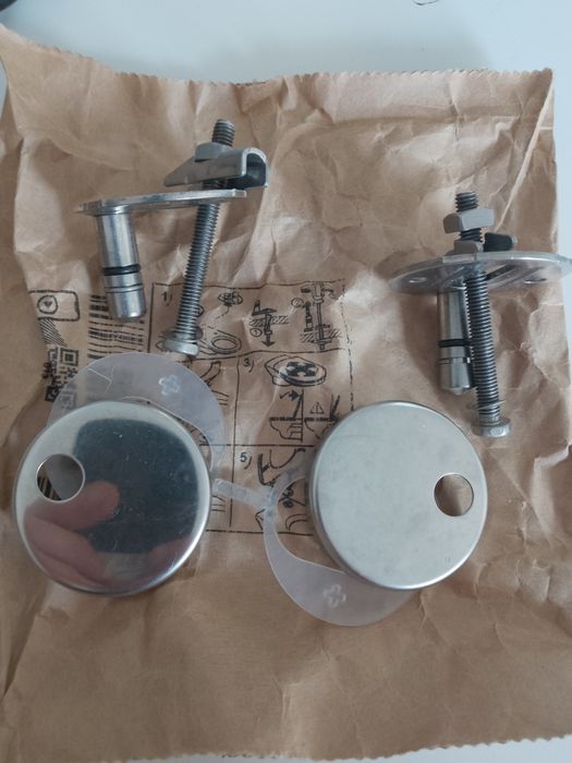 Mocowanie deski nowe wc