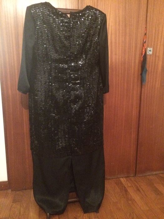 Vestido de cerimónia de lantejoulas preto 46/48
