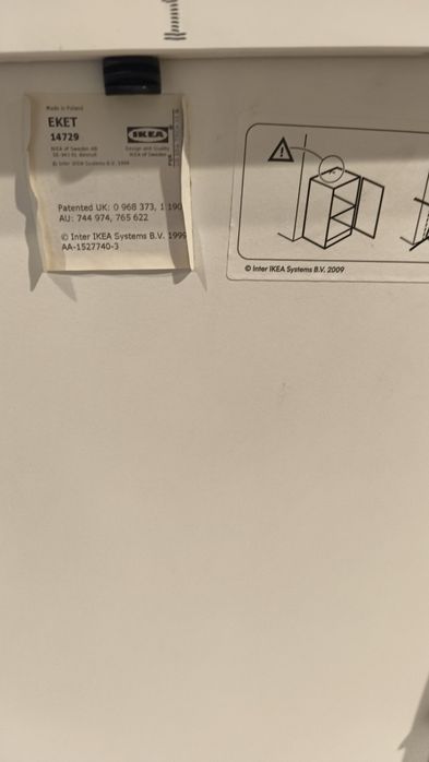 Móvel Eket IKEA com porta
