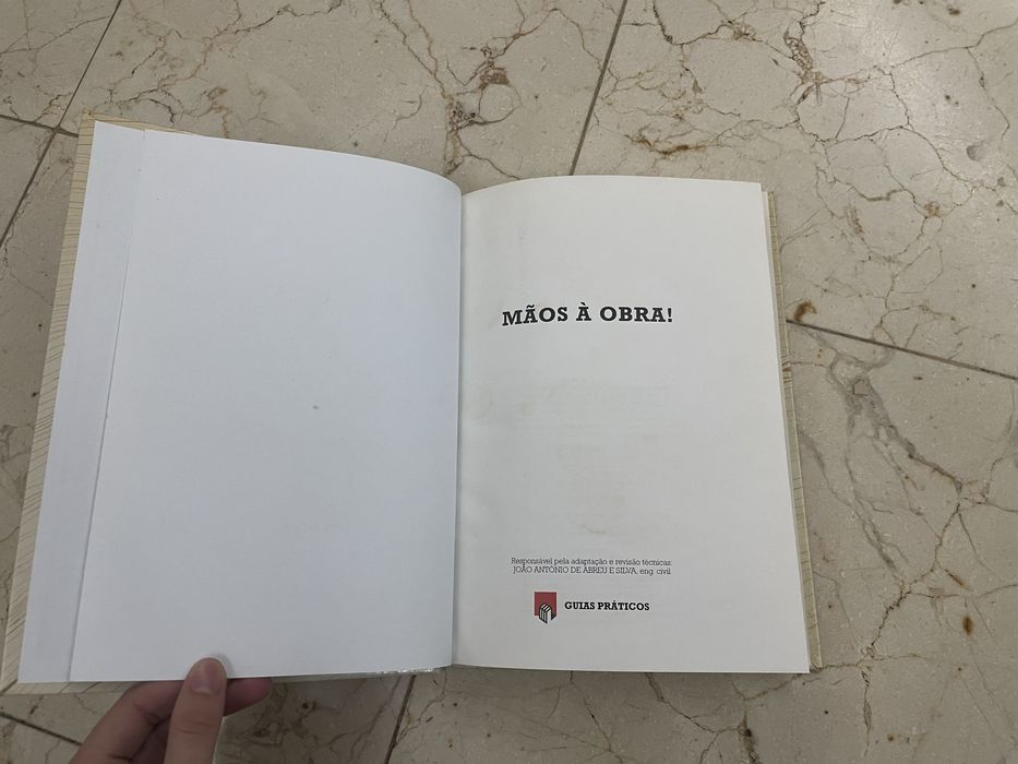 Livro Maos à Obra