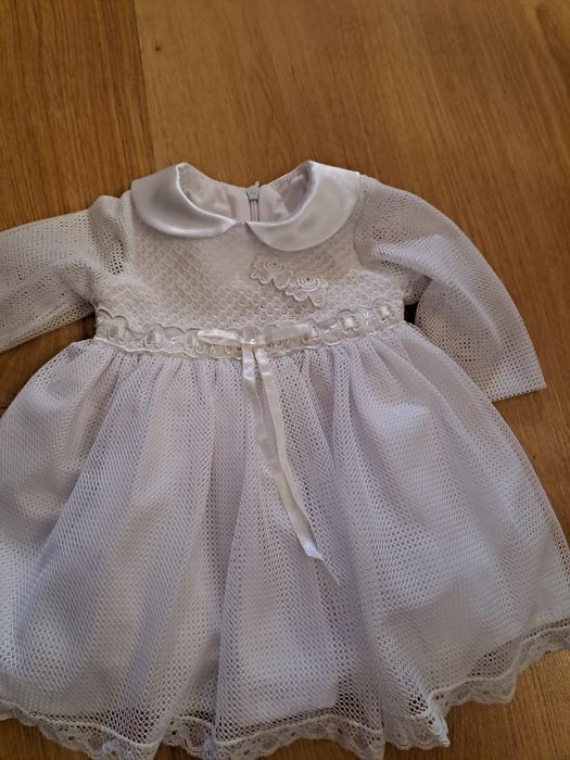 Sukienka na chrzest