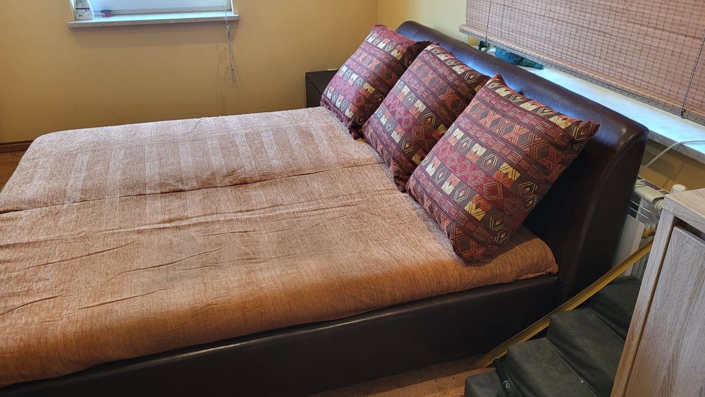 Łóżko 180x200, używane