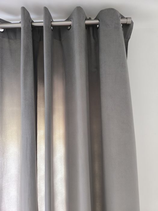 Vendo cortinas de ilhós