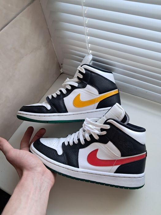 Кросівки nike air jordan 1 mid