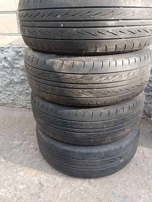 Шини BRIDGESTONE 185/60R14 комплект 4штуки.