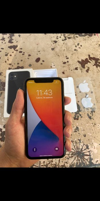 Продам Айфон 11 64 ГБ