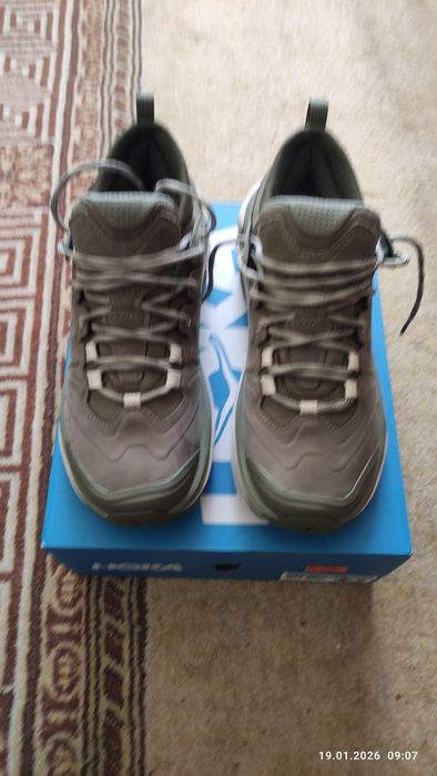 Чоловічі туристичні кросівки HOKA Kaha 3 Low GTX Хакі