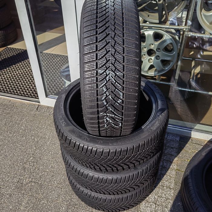 205/4R17 88V Semperit Speed-Grip 3 komplet zima KZ12 Ładne